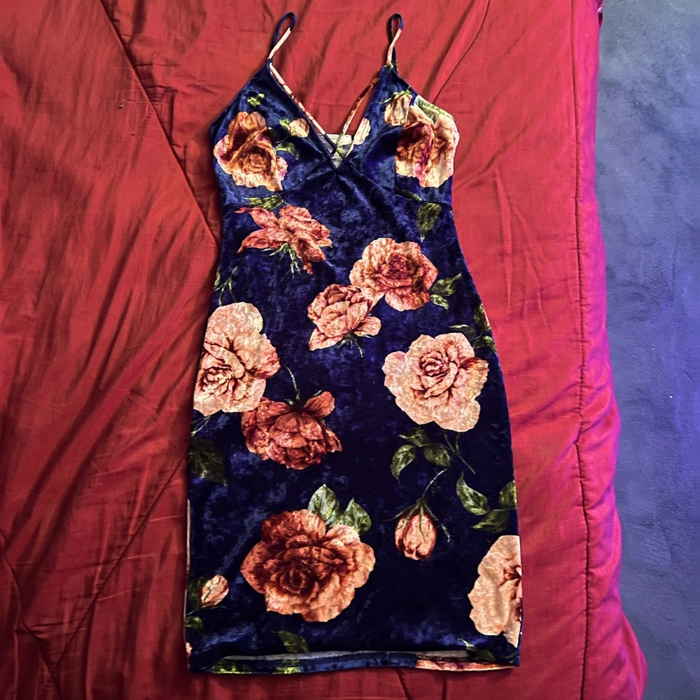 Floral blue mini dress